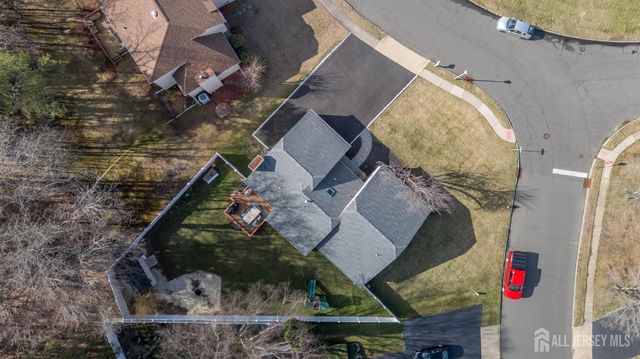 42 Mariposa Place, Old Bridge, NJ 08857