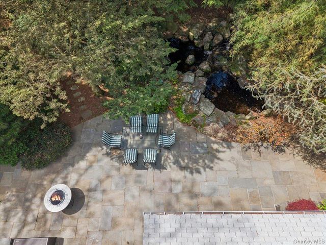 22 Lafayette Road, Larchmont, NY 10538