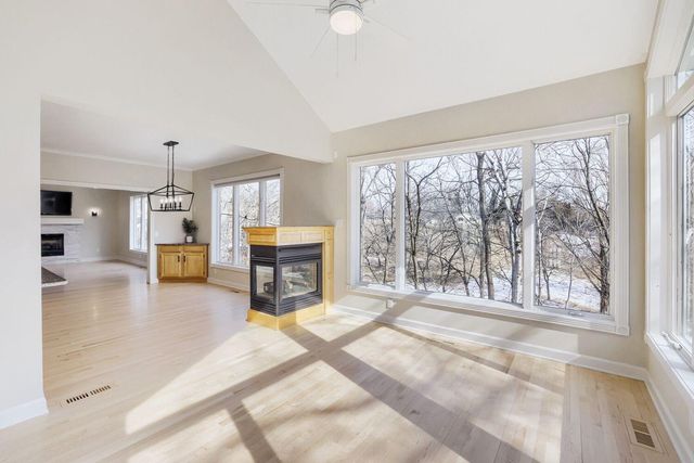 18702 Kanabec Court, Lakeville, MN 55044