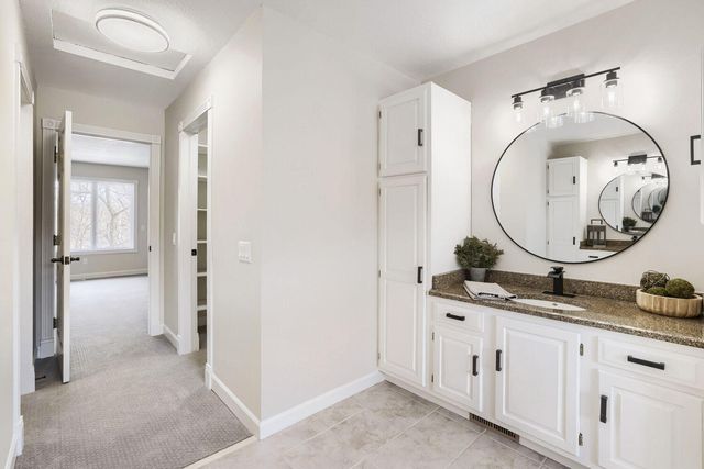 18702 Kanabec Court, Lakeville, MN 55044