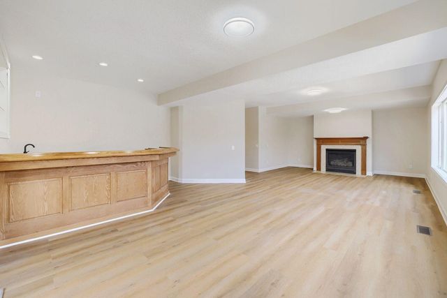 18702 Kanabec Court, Lakeville, MN 55044