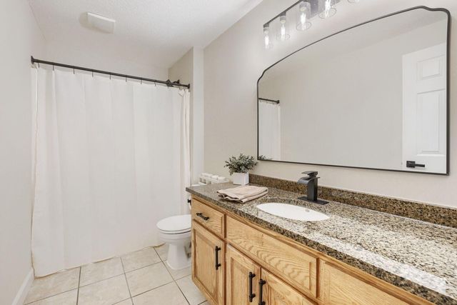 18702 Kanabec Court, Lakeville, MN 55044