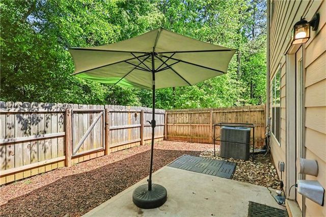5199 Madeline Place, Stone Mountain, GA 30083