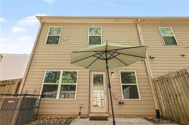 5199 Madeline Place, Stone Mountain, GA 30083