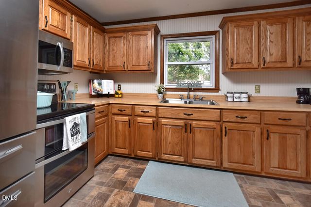 1012 Arthur Drive, Graham, NC 27253