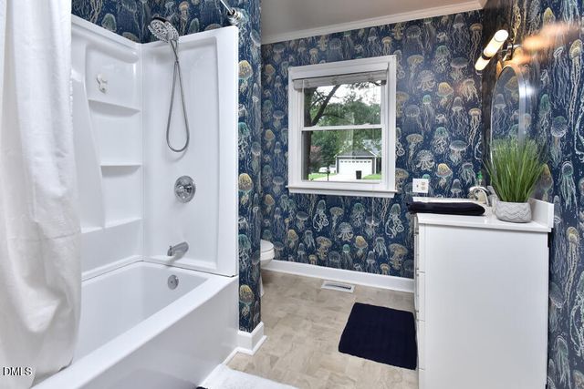 1012 Arthur Drive, Graham, NC 27253