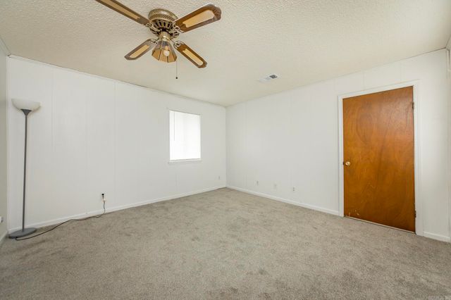 1001 E Homan, England, AR 72046