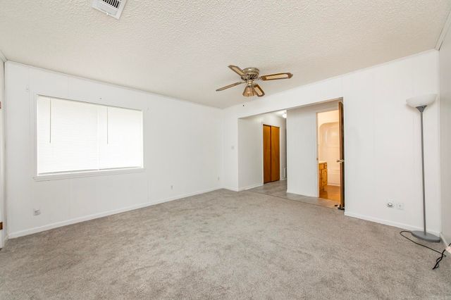 1001 E Homan, England, AR 72046