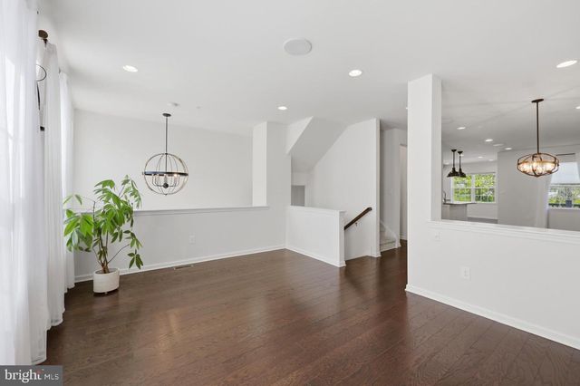 2219 EVIN DR, Warrington, PA 18976