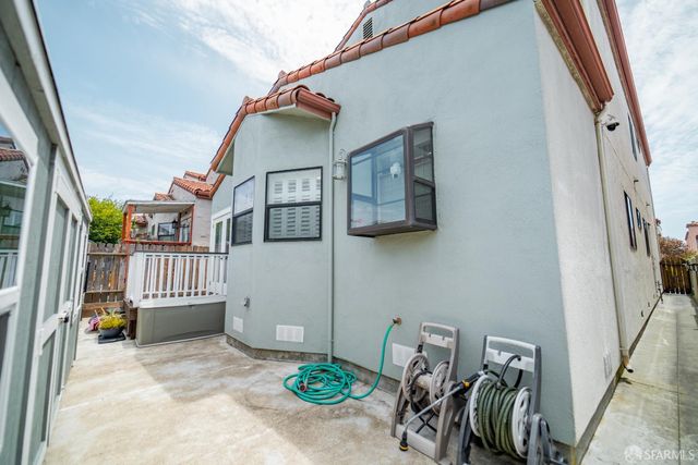 435 B Street, Colma, CA 94014