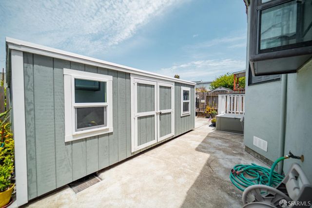 435 B Street, Colma, CA 94014