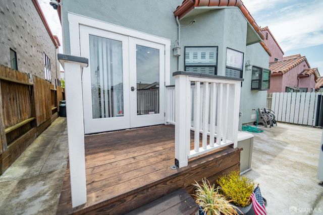 435 B Street, Colma, CA 94014