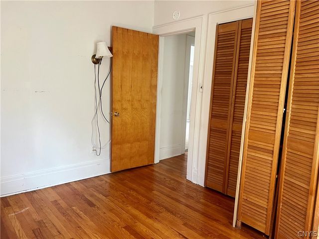 1233 North Glencove Road, Syracuse, NY 13206