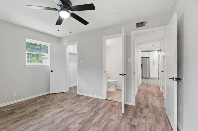 1900 Charleston Drive, Bedford, TX 76022