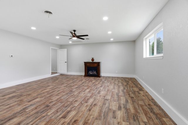 1900 Charleston Drive, Bedford, TX 76022