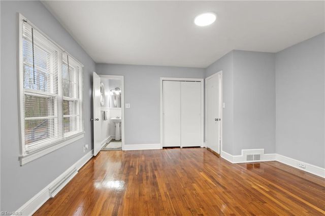 800 Creekside Drive, High Point, NC 27262