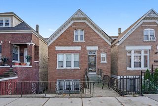 2323 W 23rd Street, Chicago, IL 60608