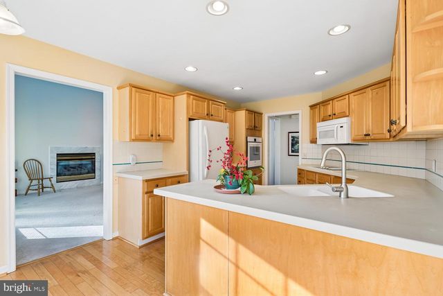 28642 CLUBHOUSE DR, Easton, MD 21601