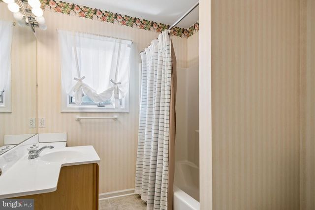 28642 CLUBHOUSE DR, Easton, MD 21601