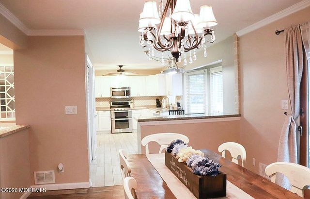 586 Peter Avenue, Toms River, NJ 08753