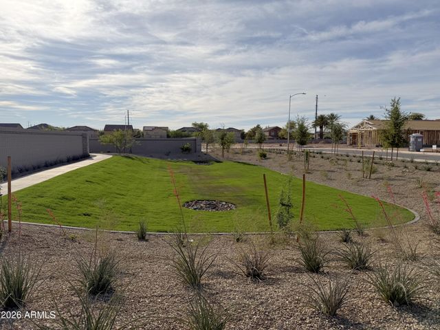 1432 W ELLIS Street, Laveen, AZ 85339