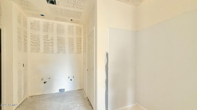 1432 W ELLIS Street, Laveen, AZ 85339