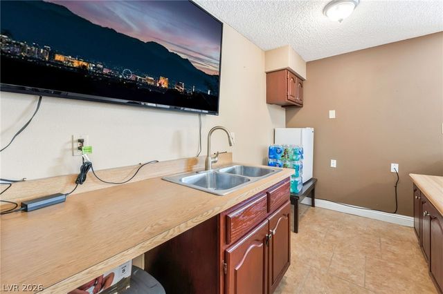 5391 Aston Avenue, Las Vegas, NV 89142