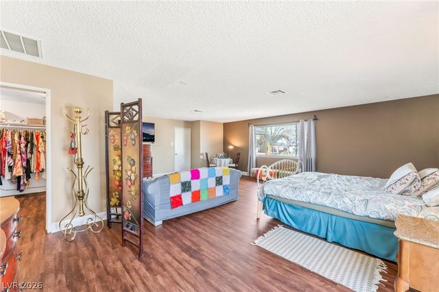 5391 Aston Avenue, Las Vegas, NV 89142