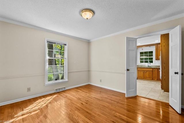 5100 Forest Oaks Drive, Greensboro, NC 27406