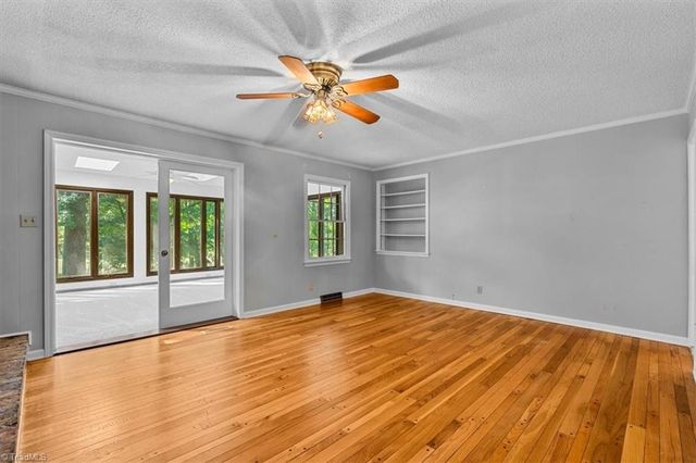 5100 Forest Oaks Drive, Greensboro, NC 27406