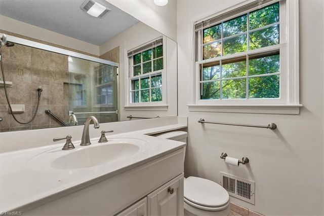 5100 Forest Oaks Drive, Greensboro, NC 27406