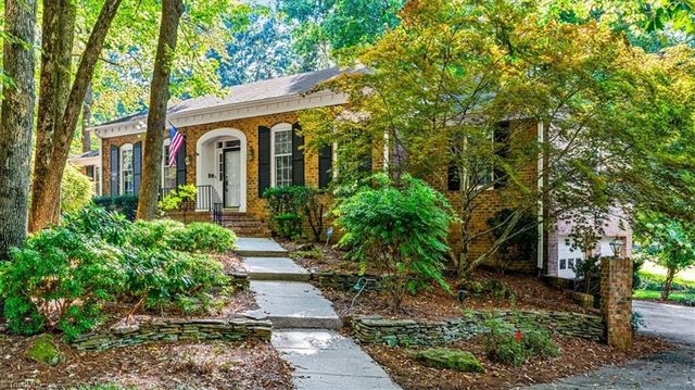 5100 Forest Oaks Drive, Greensboro, NC 27406