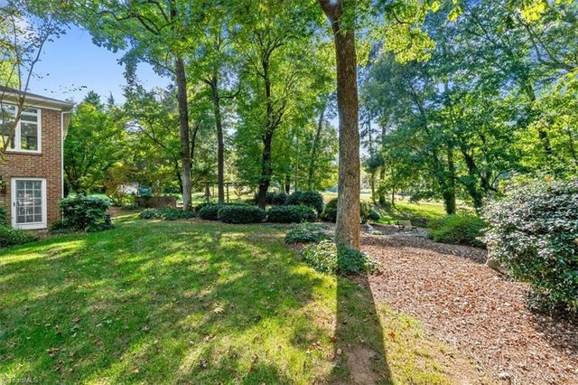 5100 Forest Oaks Drive, Greensboro, NC 27406