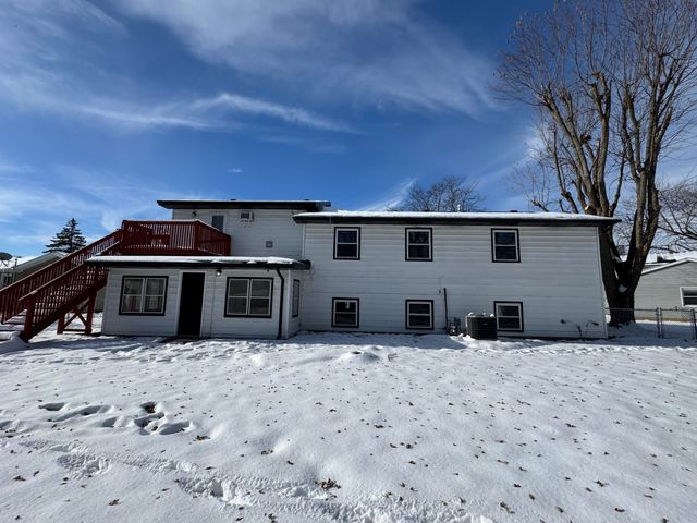 9383 Roosevelt Street, Crown Point, IN 46307