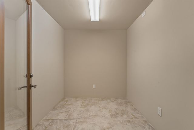 6359 Cliffbrush Lane NE, Albuquerque, NM 87111