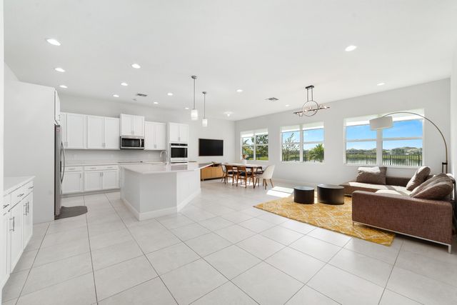 5487 Macoon Way, Loxahatchee, FL 33470