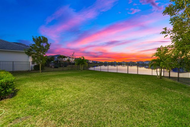 5487 Macoon Way, Loxahatchee, FL 33470