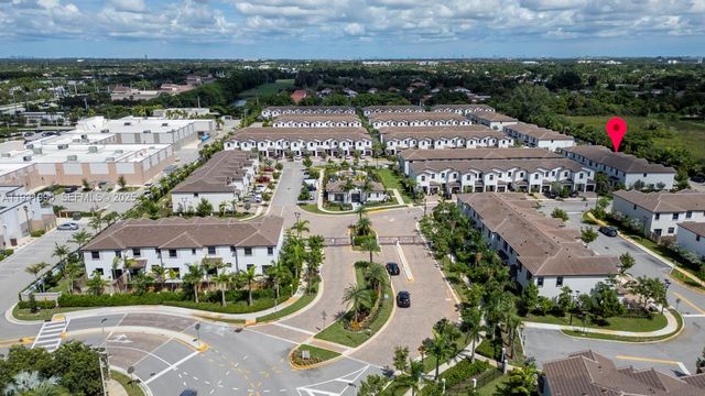 15953 SW 2nd Pl 15953, Pembroke Pines, FL 33027