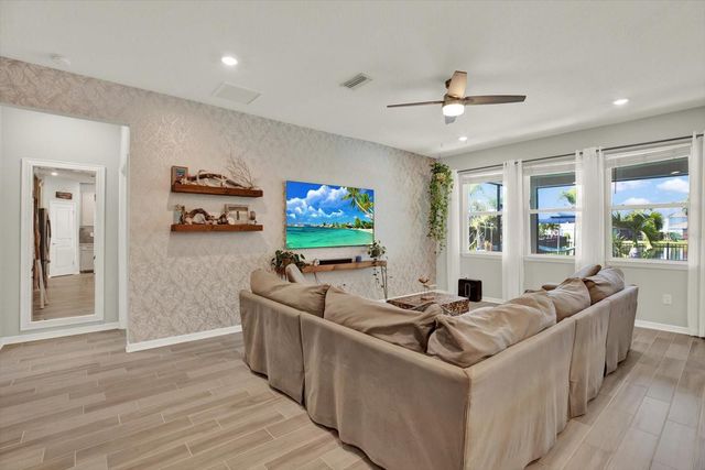 3218 BIG SKY WAY, Bradenton, FL 34211