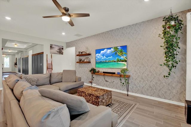 3218 BIG SKY WAY, Bradenton, FL 34211