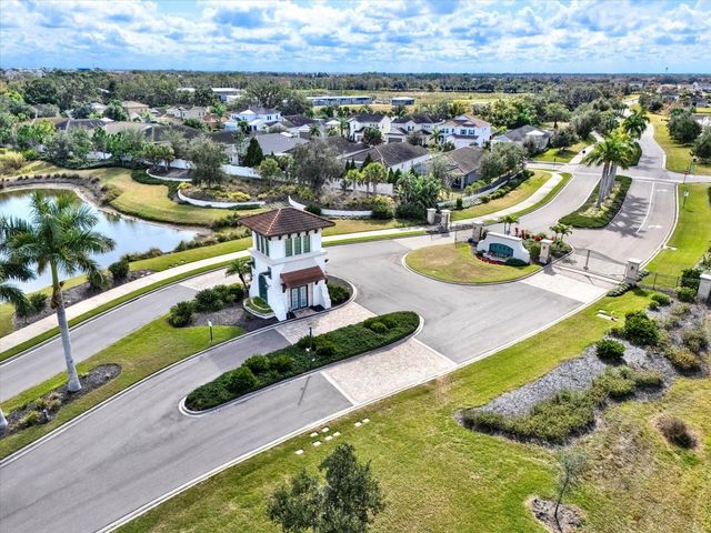 3218 BIG SKY WAY, Bradenton, FL 34211