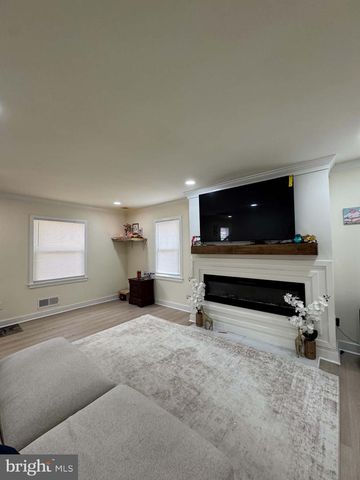 333 BROCKTON RD, Oxon Hill, MD 20745