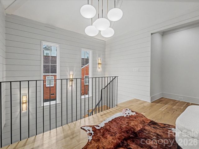 222 Dellwood Avenue, Charlotte, NC 28209