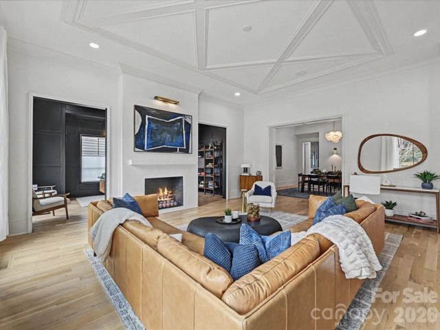 222 Dellwood Avenue, Charlotte, NC 28209