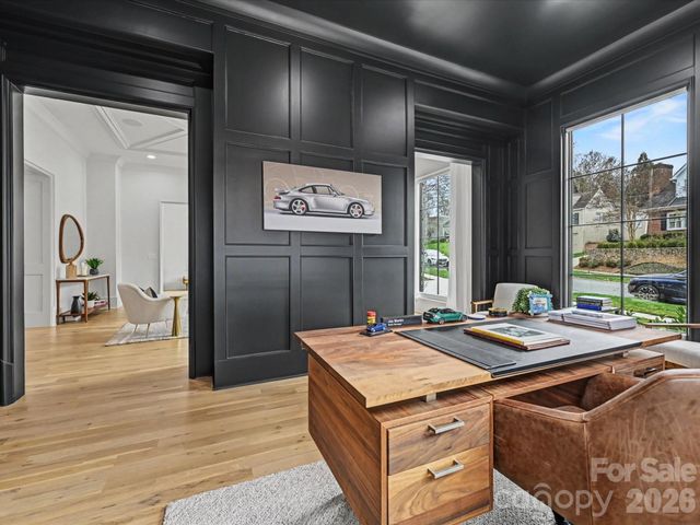 222 Dellwood Avenue, Charlotte, NC 28209