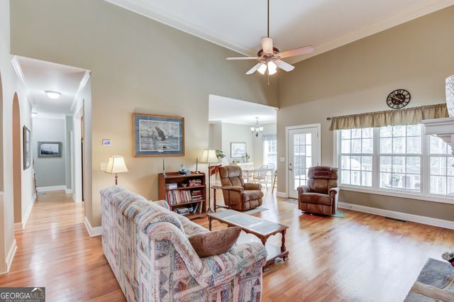 231 Station Drive, Pendergrass, GA 30567