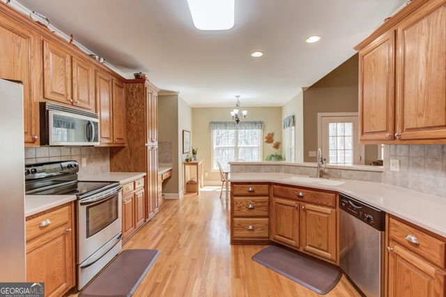 231 Station Drive, Pendergrass, GA 30567