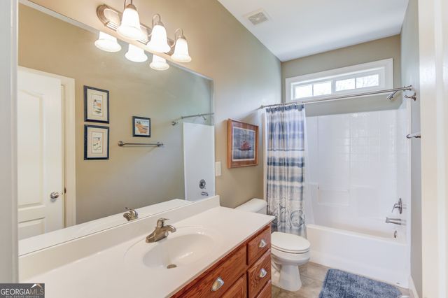 231 Station Drive, Pendergrass, GA 30567