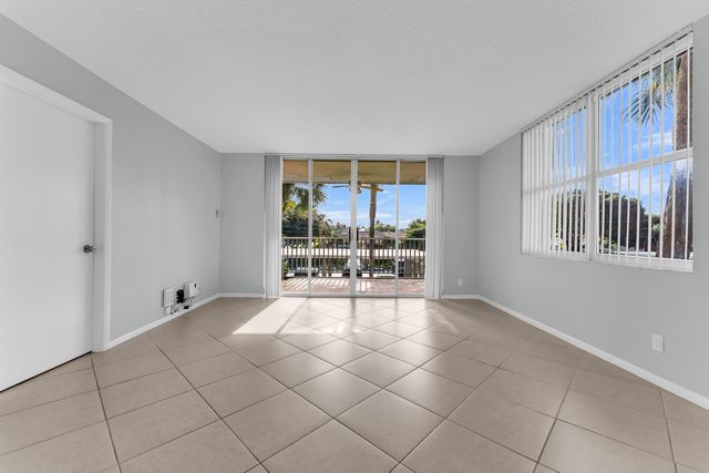 931 Gardenia Drive 269, Delray Beach, FL 33483