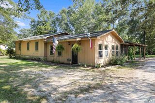 260 Cedar Bend Rd, Gladewater, TX 75647